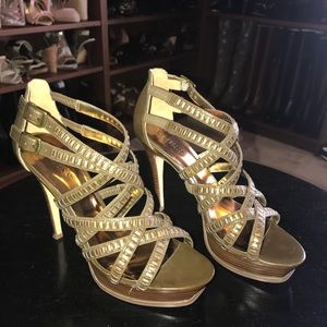 Guess High Heels